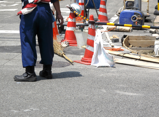 交通誘導警備業務